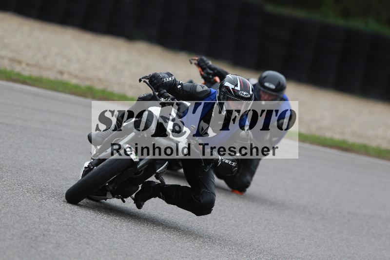 Archiv-2022/67 29.09.2022 Speer Racing ADR/29
